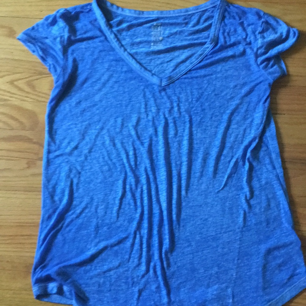 Aerie XS light blue Real Soft V-neck T-Shirt